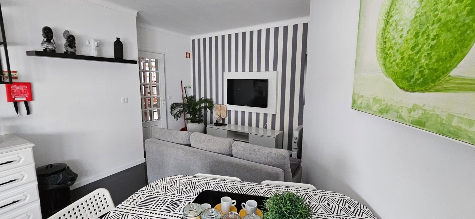 Casa "Patota" - Nazare - Alojamento Local Екстер'єр фото